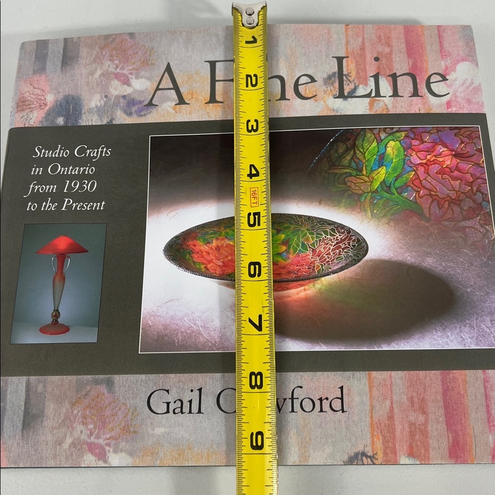 A Fine Line Studio Crafts in Ontario from 1930 - Present Book by Gail Crawford - Picture 9 of 11